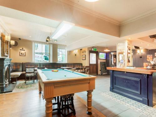 Hostal The Brunel Inn