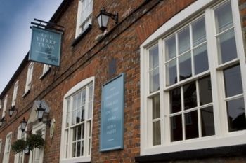 Hostal The Three Tuns Hotel