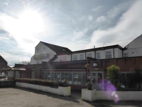 The Fair Green Hotel