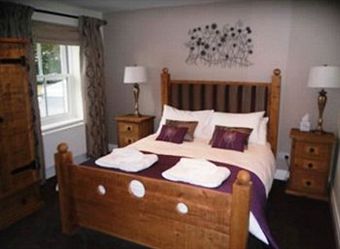 The Barrington Arms Hotel