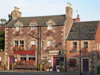 Hostal The Linton Hotel