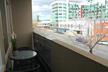 Aparthotel Adelaide Dresscircle Apartment - Ward St