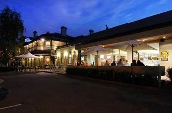 Bed & Breakfast 5 Rooms At The Stirling Hotel