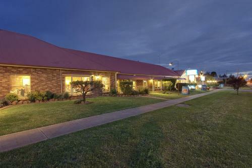 Motel Comfort Inn Parkes International