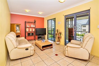Albergue Arrival Accommodation Centre