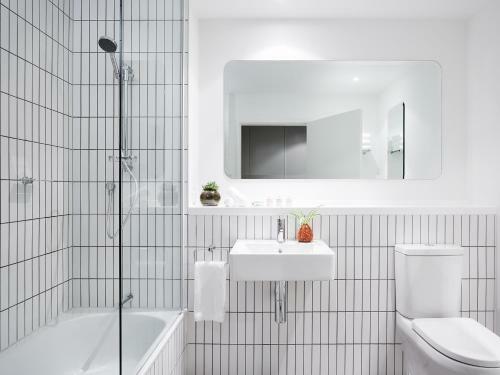 Aparthotel Art Series - The Larwill Studio