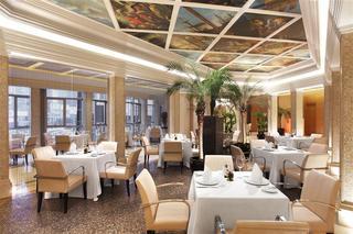 Hotel Sheraton