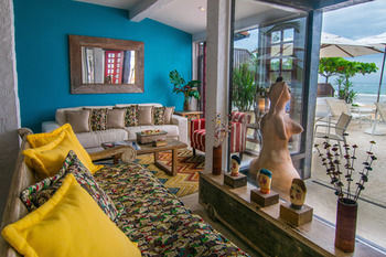Chez Pitu Praia Hotel