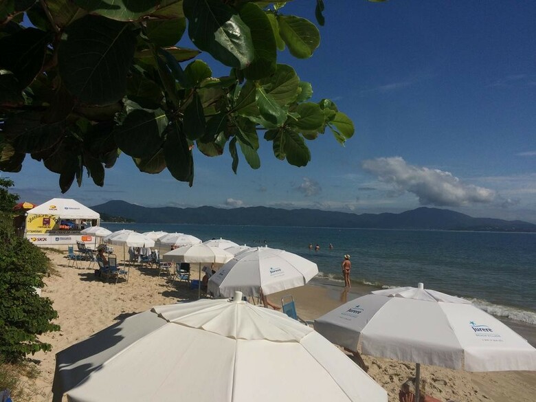 Hotel Jurer� Beach Village