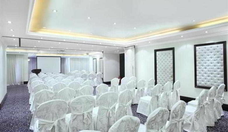 Hotel Le Royal Kuwait