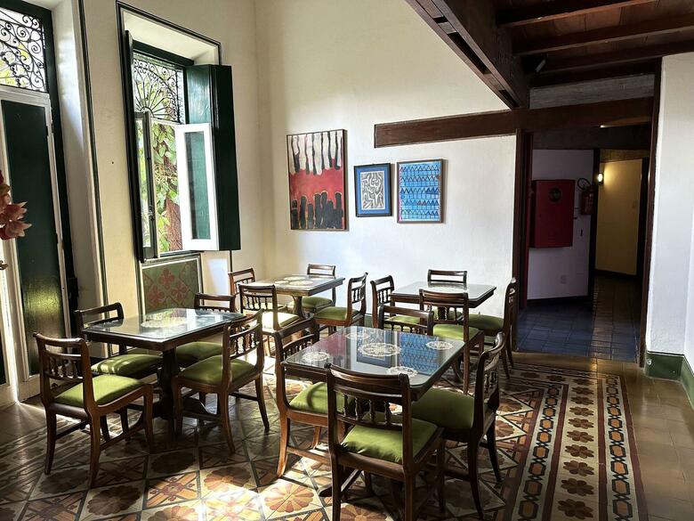 Catharina Paragua�u Hotel