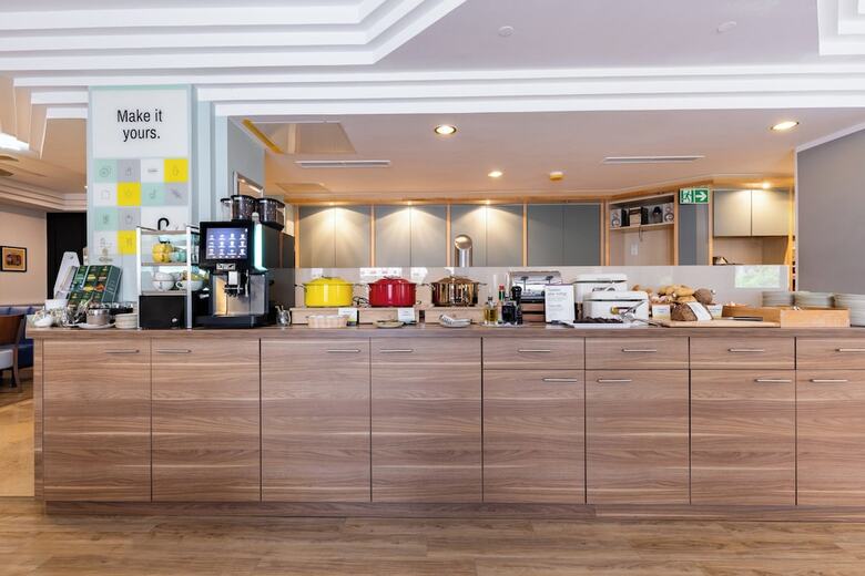 Garner Hotel Stuttgart City Centre By Ihg