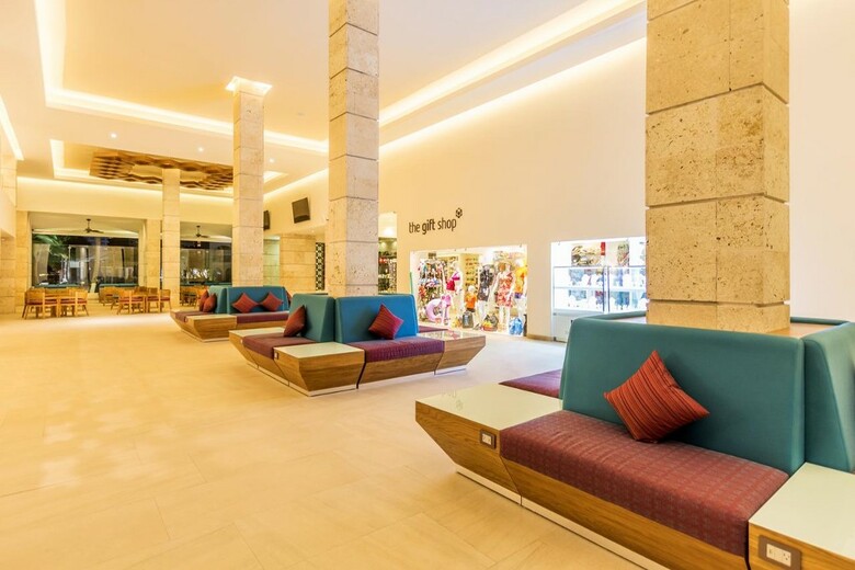 Hotel Occidental Costa Cancn