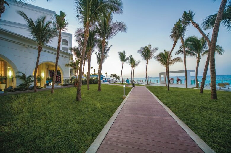 Hotel Riu Cancun