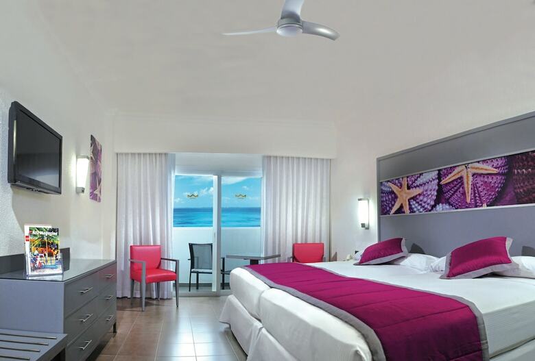 Hotel Riu Cancun