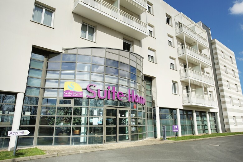 Hotel Suite Home Saran