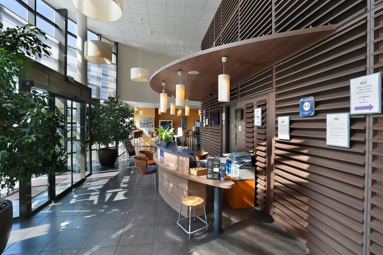 Hotel Suite Home Saran