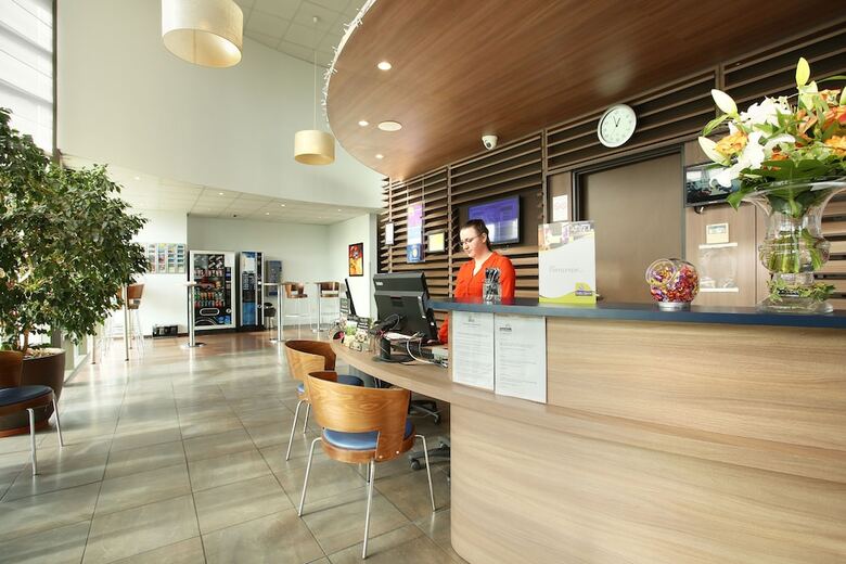 Hotel Suite Home Saran