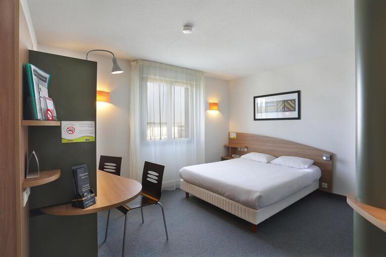 Hotel Suite Home Saran