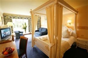 Hotel Ramada Bristol North The Grang