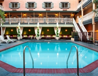 Ayres Hotel & Suites Costa Mesa