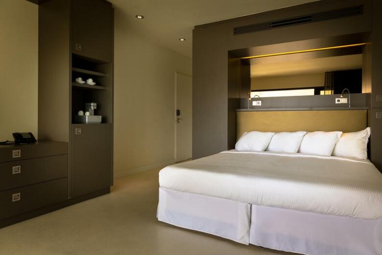 Papagayo Beach Hotel