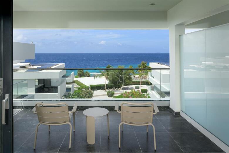 Papagayo Beach Hotel