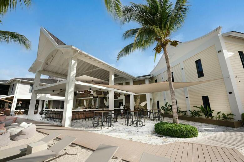 Papagayo Beach Hotel