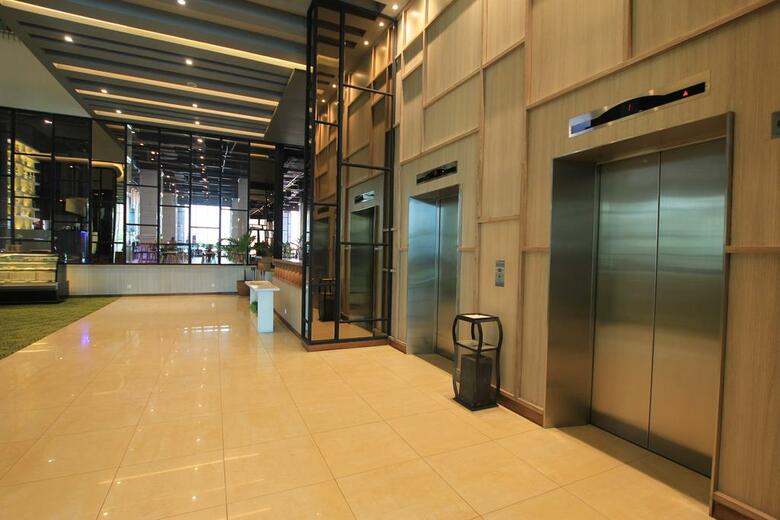 Sparks Hotel