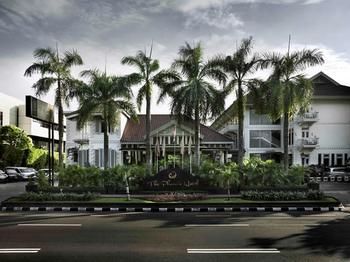 Hotel Phoenix