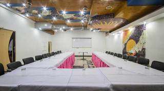 Hotel Suncourt Yatri
