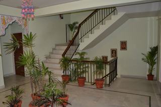 Hotel Sarang Palace