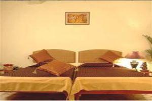 Hotel Sarang Palace