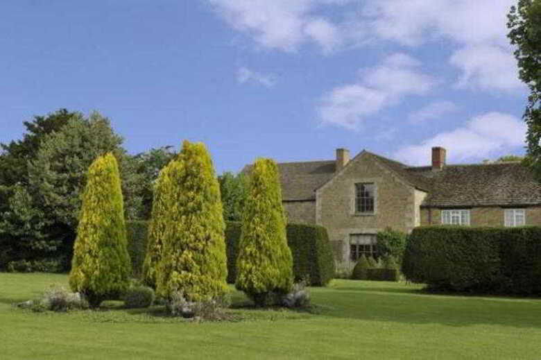 Hotel Barnsdale Lodge