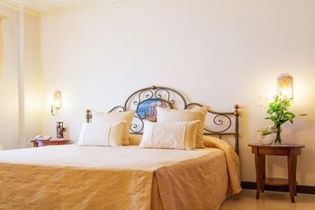 Hotel Giardino Dei Greci