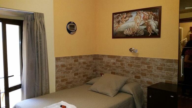 Hotel Ester