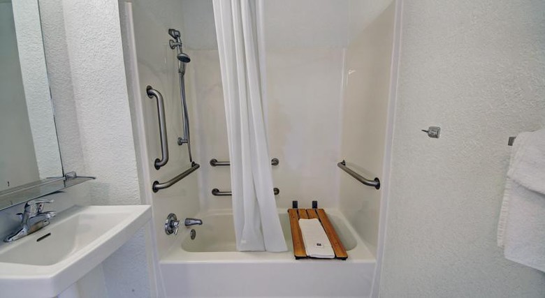 Motel 6 - Mcallen