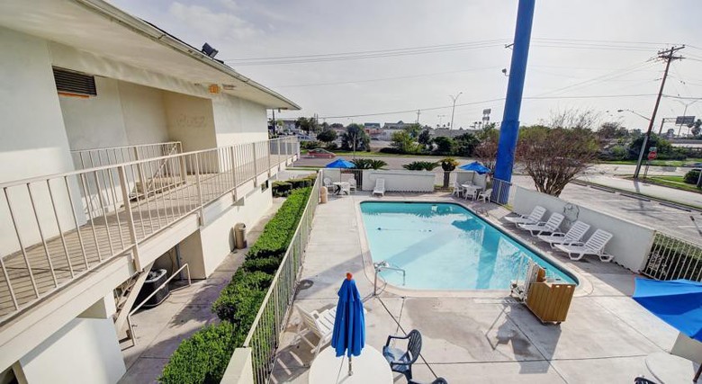 Motel 6 - Mcallen