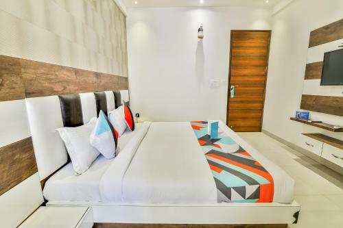 Hotel Behl Regency