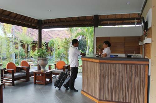 Hotel Prabhu Suites