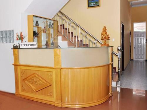 Hostal Royal Tulip Hotel