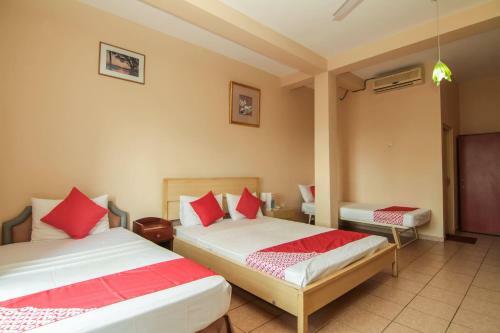 Sea Shine Beach Hotel