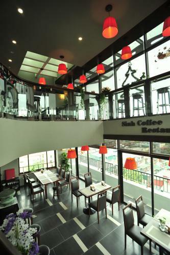 Aparthotel Sinh Plaza