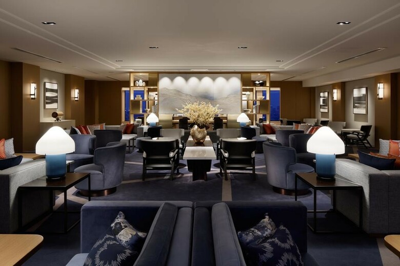 Keio Plaza Hotel