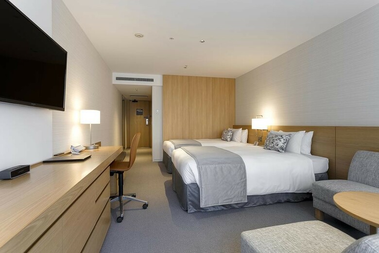 Keio Plaza Hotel