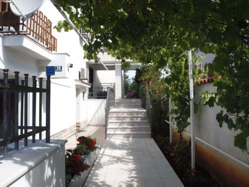 Apartments Materada