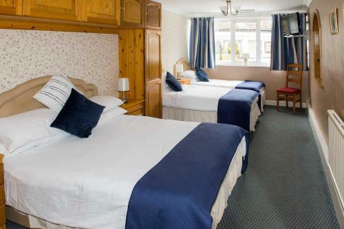 The Buck Hotel