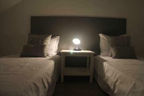 Hostal Casa Do Parque Casa Familiar No Centro de Uma Vila Ador�vel