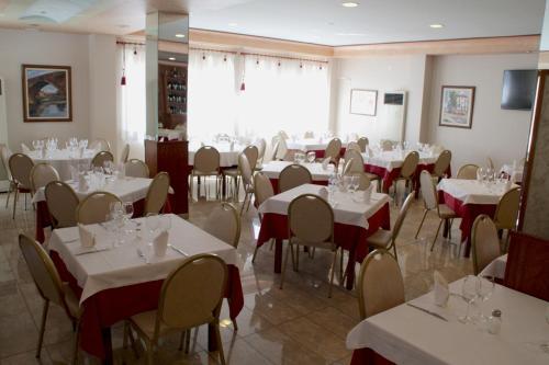 Hotel Los Arcos