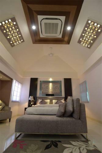 Hotel Regenta Resort Bhuj